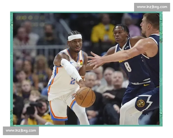 2017年勇士对阵雷霆常规赛巅峰对决球星碰撞与战术博弈全景回顾