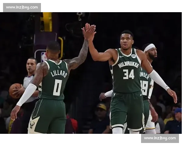 太阳对决雄鹿巅峰碰撞东西部豪强火星四溅之夜篮球盛宴引爆全场