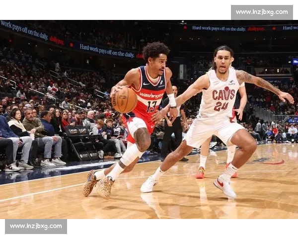 骑士对阵老鹰焦点之战东西部碰撞揭示季后赛走向前瞻关键胜负影响排名格局